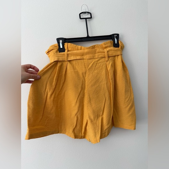 100%Cotton Yellow Shorts Size L - Picture 4 of 7